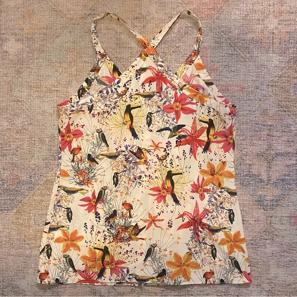 Banana Republic Bird & Floral Print Button Front Ruffle Trim Sleeveless Blouse - Picture 3 of 6